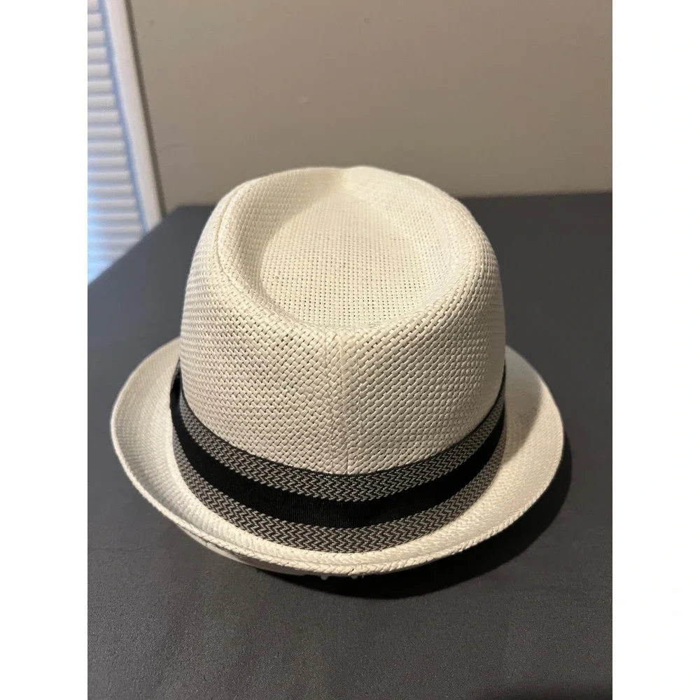 JCPenney‎ Mens Ivory White Straw Fedora Hat Black Ribbon Band S/M 12078-2